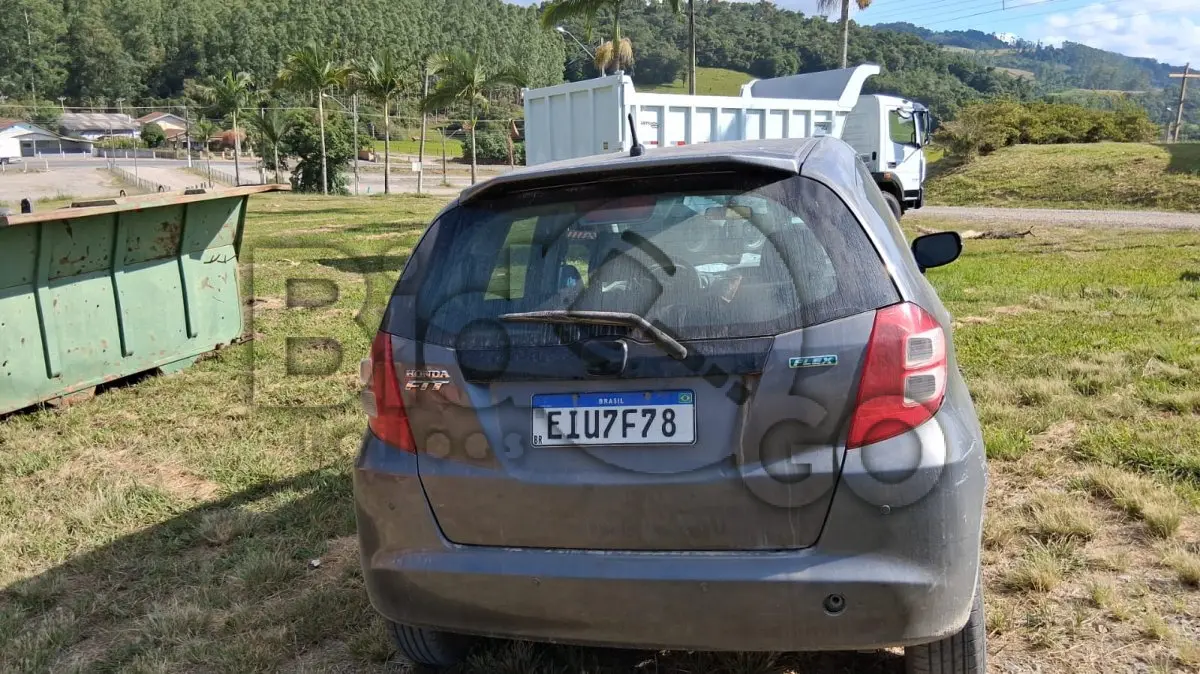 LOTE 009 - HONDA/FIT LX FLEX, Fabricação/Modelo: 2009/2009