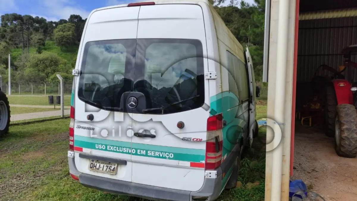 LOTE 012 - Automóvel I/M. BENZ 515 CDI SPRINTER M, ano 2014/2015