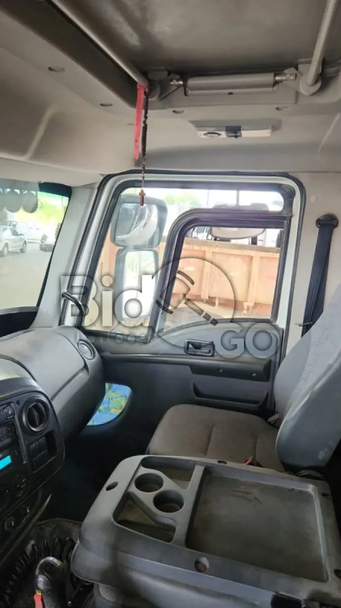 LOTE 007 - FORD/CARGO 2429 L, Fabricação/Modelo: 2013/2013