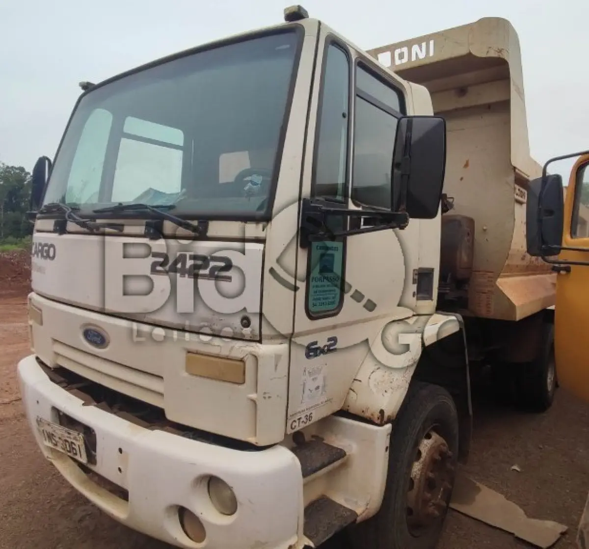 LOTE 025 - CAMINHÃO FORD/CARGO 2422 E, Ano/modelo: 2006/2006