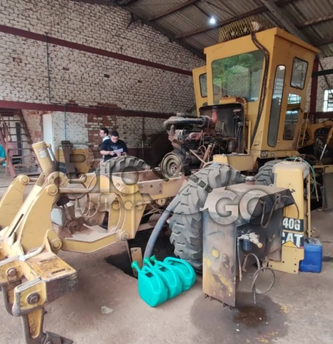 LOTE 020 - MOTONIVELADORA Caterpillar 140 G