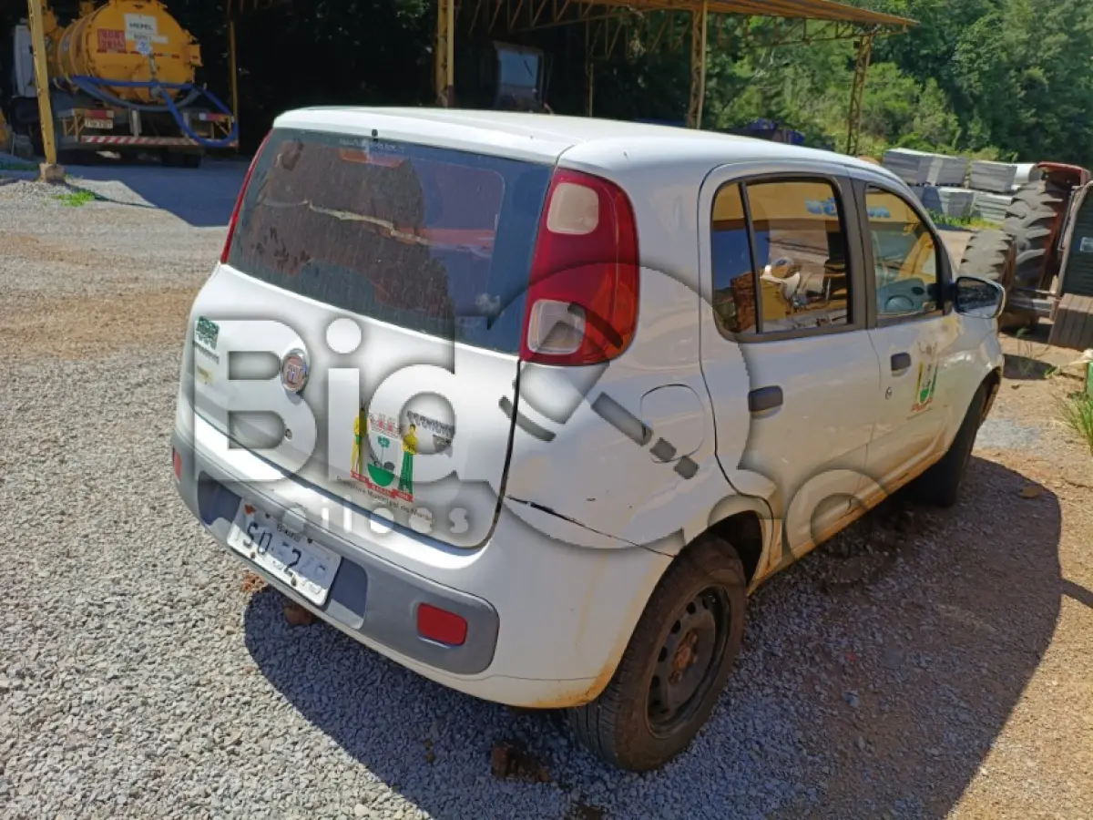 LOTE 005 - AUTOMOVEL FIAT/UNO ECONOMY, Ano/modelo: 2011/2012