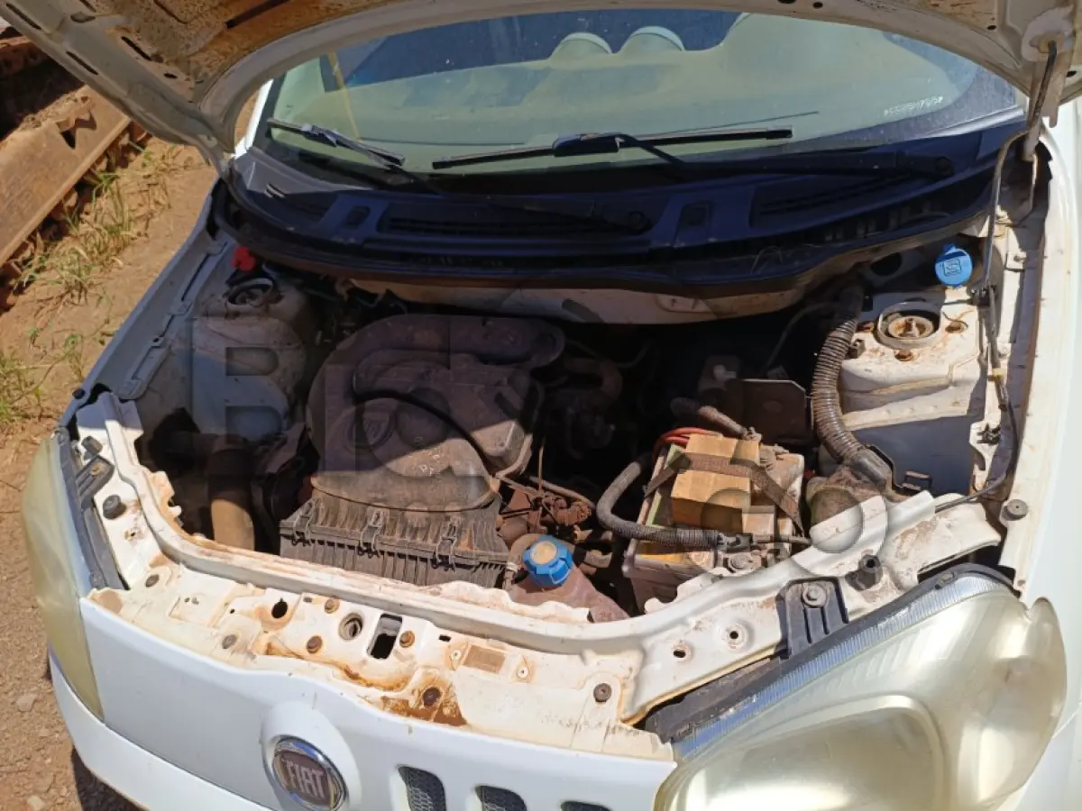 LOTE 005 - AUTOMOVEL FIAT/UNO ECONOMY, Ano/modelo: 2011/2012