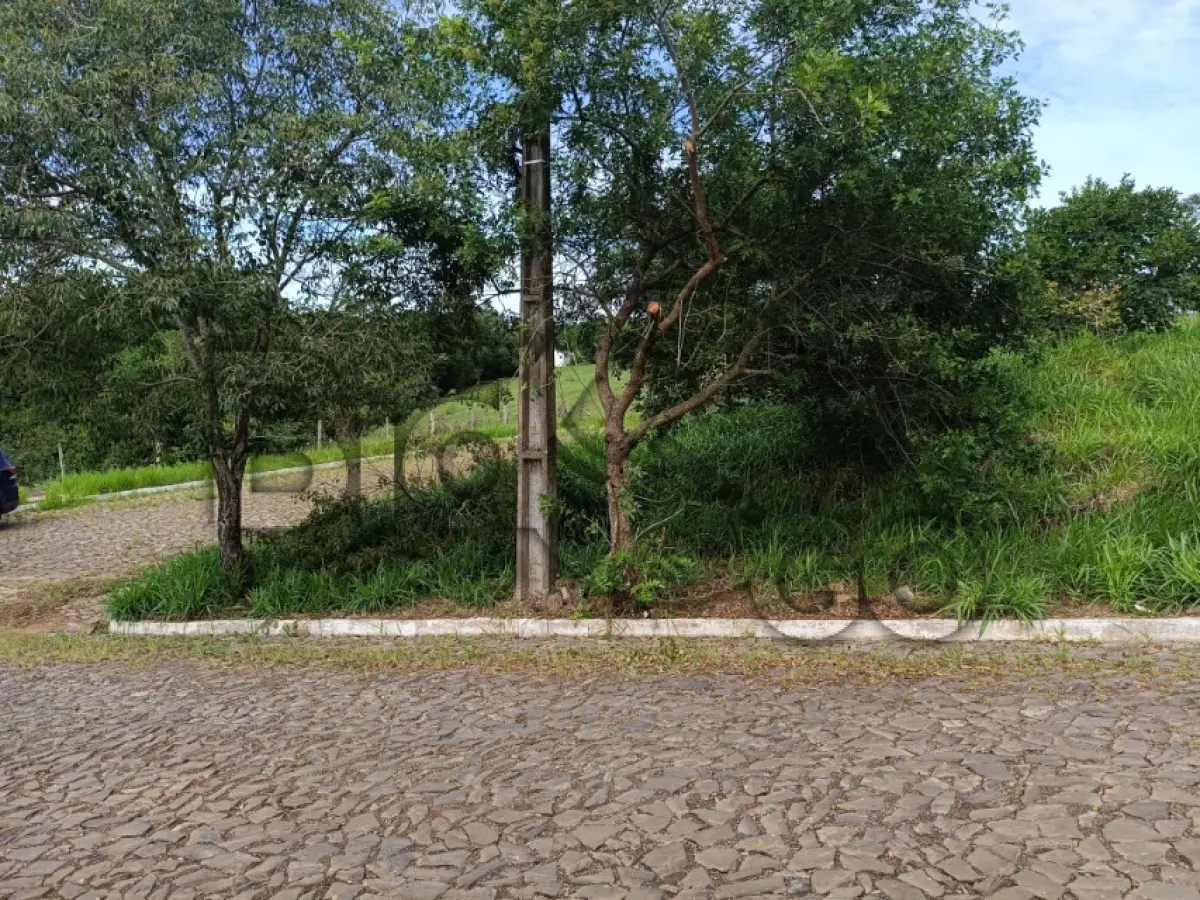 LOTE 002 - Rua Júlio Monzo, Lomba Grande, Terreno: 778,05 m²