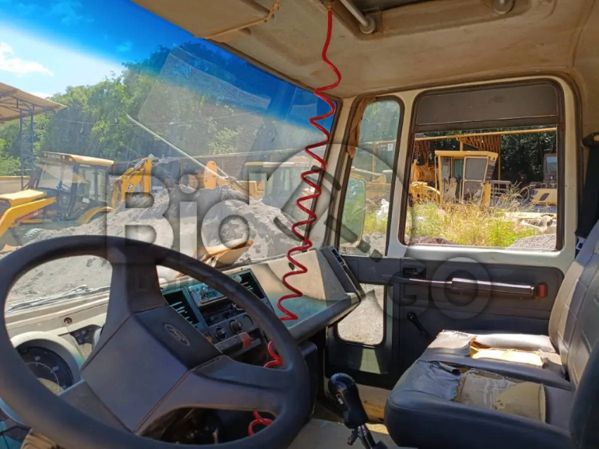 LOTE 023 - CAMINHÃO FORD/CARGO 1517 E, Ano/modelo: 2006/2006, 
