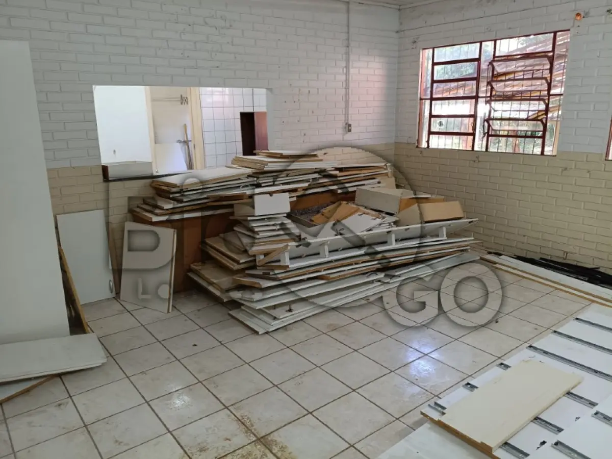 LOTE 002 - SUCATAS DIVERSAS