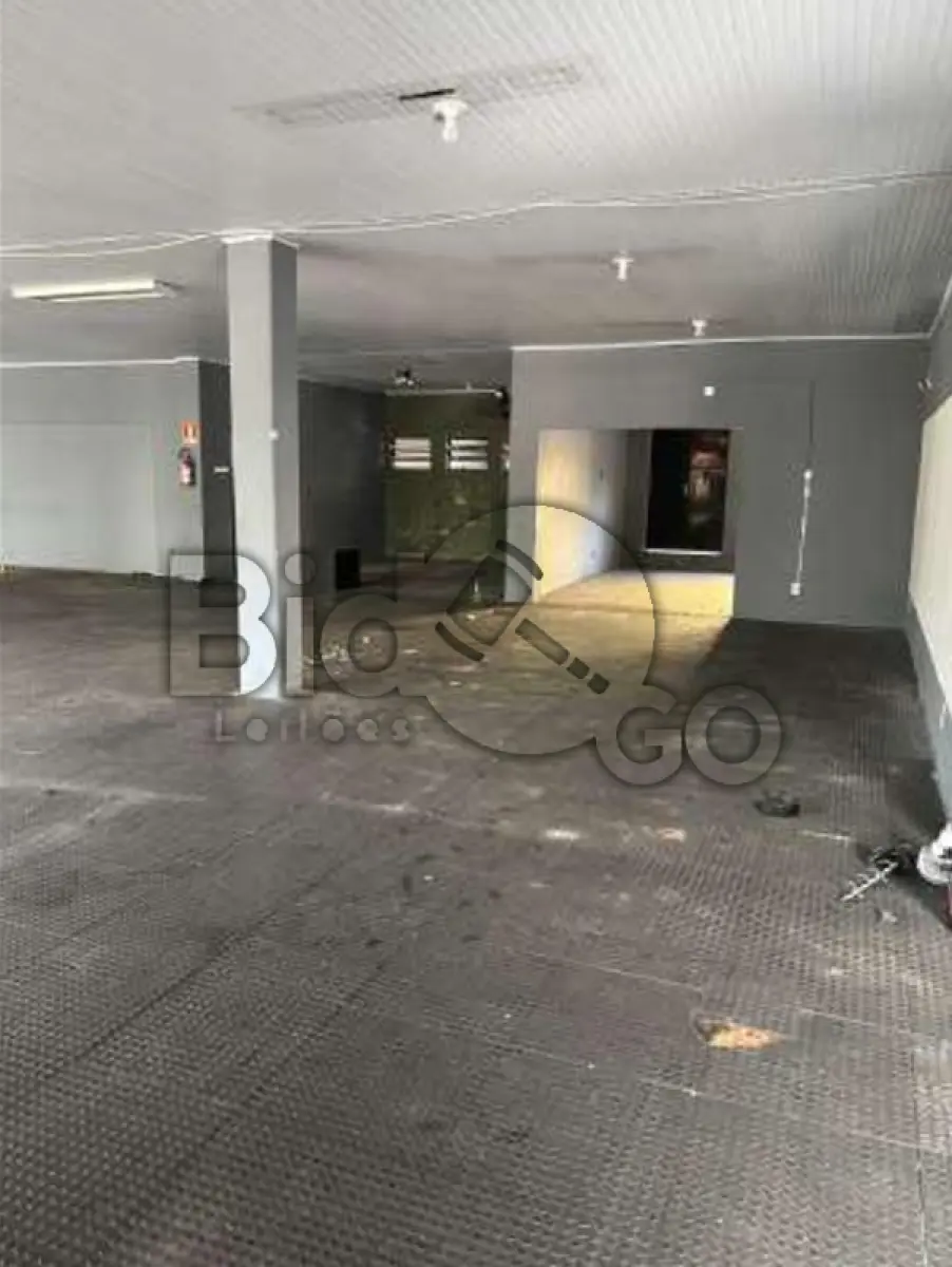 LOTE 001 - CASA DE ALVENARIA