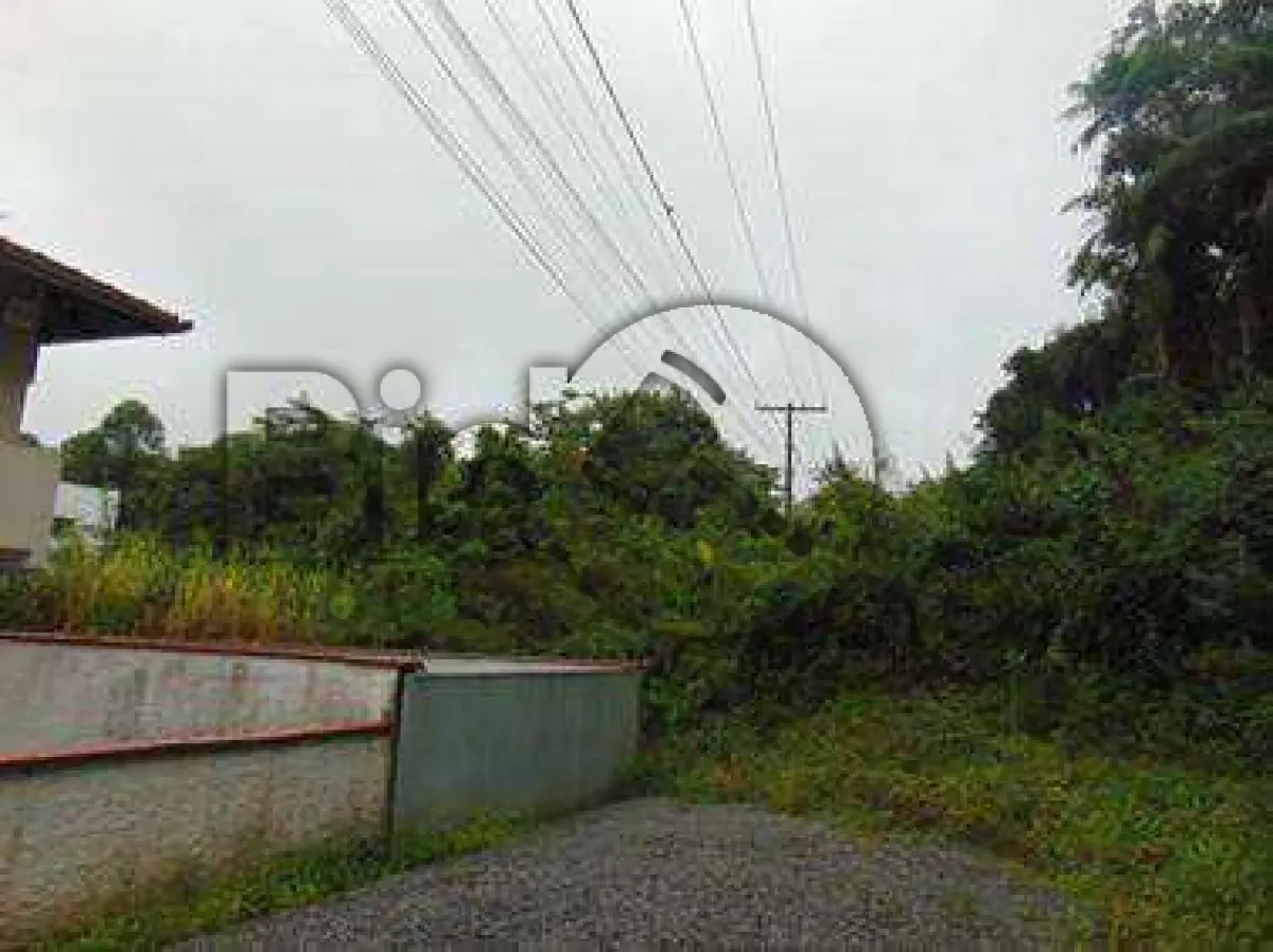 LOTE 005 - Imóvel situado na Rua Otto Boehm (prolongamento), S/N - Bairro Glória,Joinville / SC - Terreno com área de 3.316,60m², sem benfeitorias.