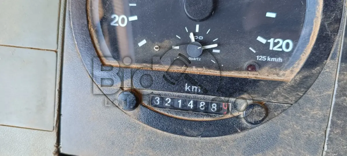LOTE 018 - ÔNIBUS M.BENZ/MASCARELLO GRANMINI