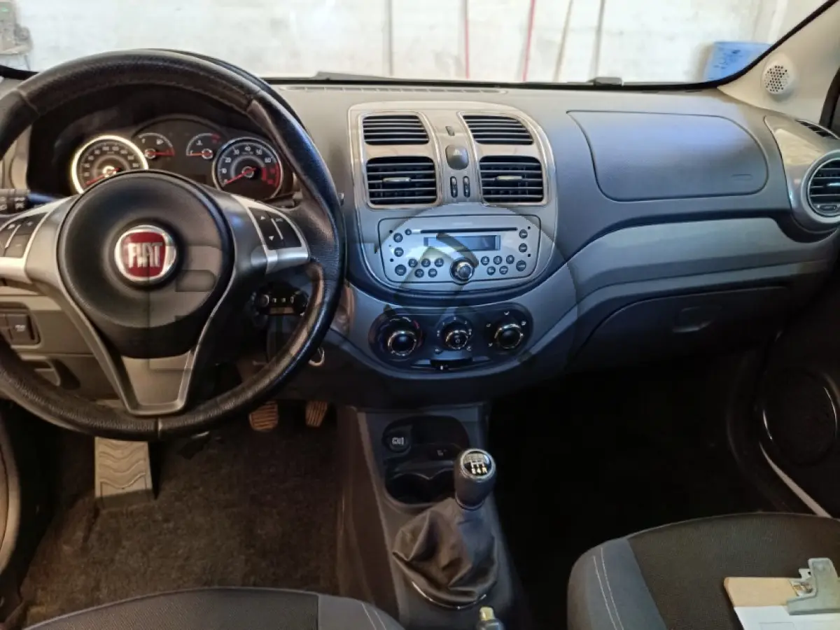 LOTE 010 - FIAT/SIENA ESSENCE 1.6