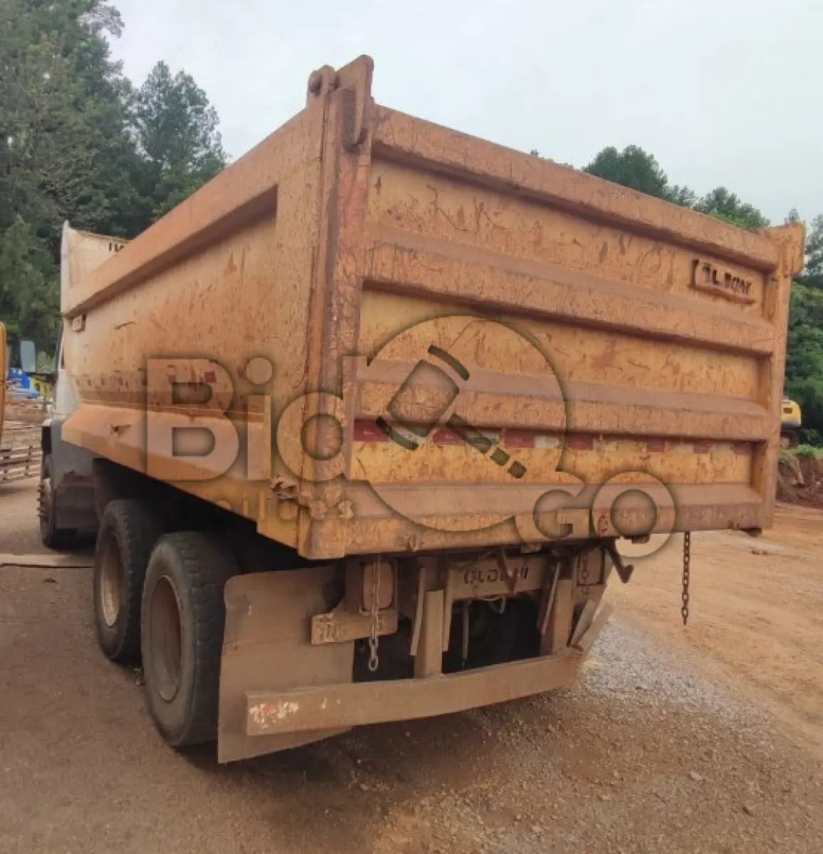 LOTE 025 - CAMINHÃO FORD/CARGO 2422 E, Ano/modelo: 2006/2006