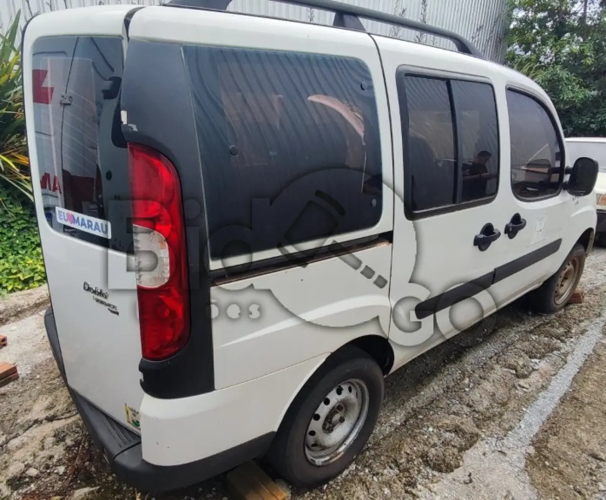 LOTE 007 - AUTOMOVEL FIAT/DOBLO ESSENCE 1.8, Ano/modelo: 2014/2014