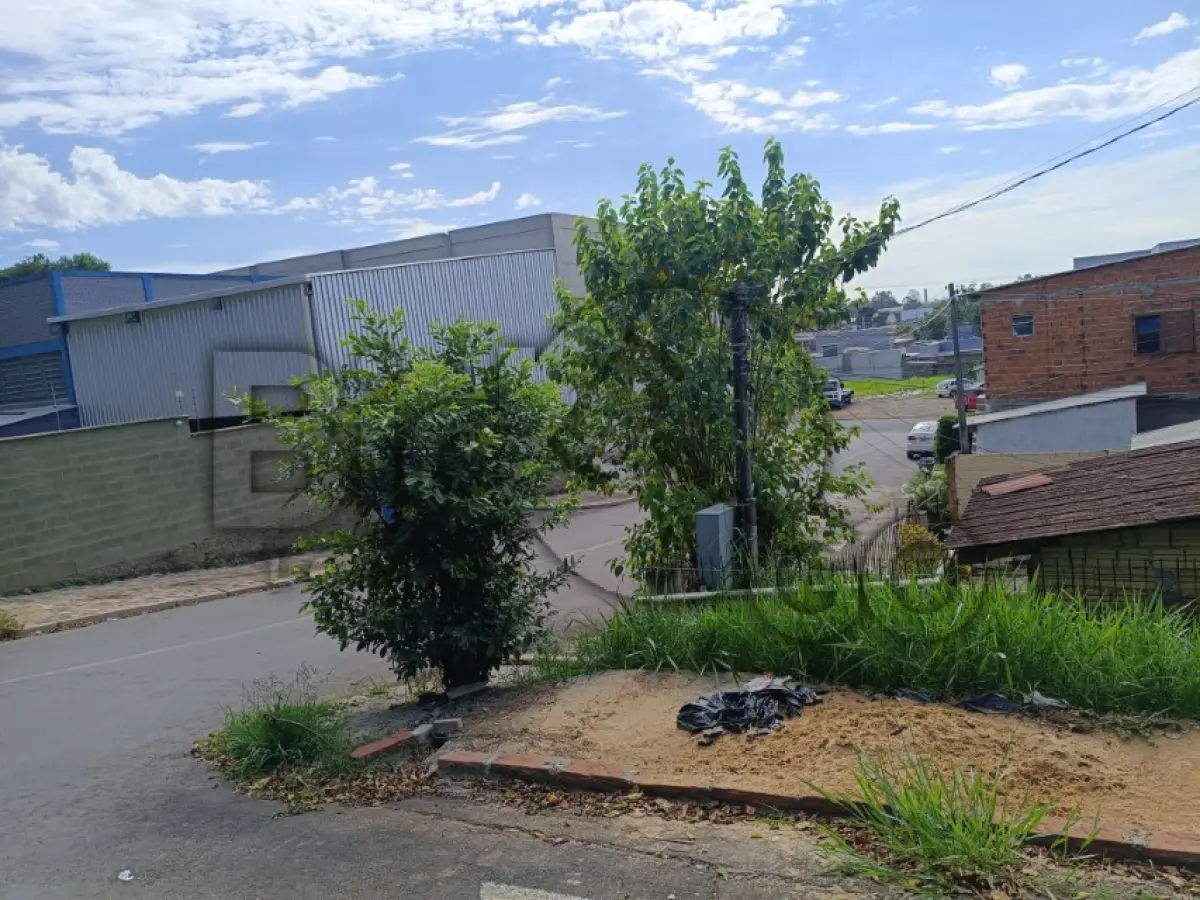 LOTE 003 - Rua Geny Hack S/N, Canudos, Terreno: 2.423,81 m²