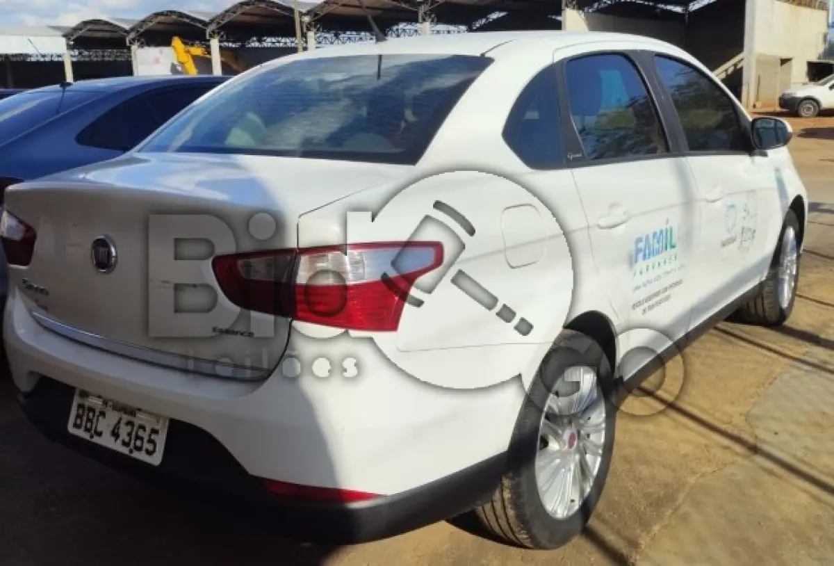 LOTE 010 - FIAT/SIENA ESSENCE 1.6