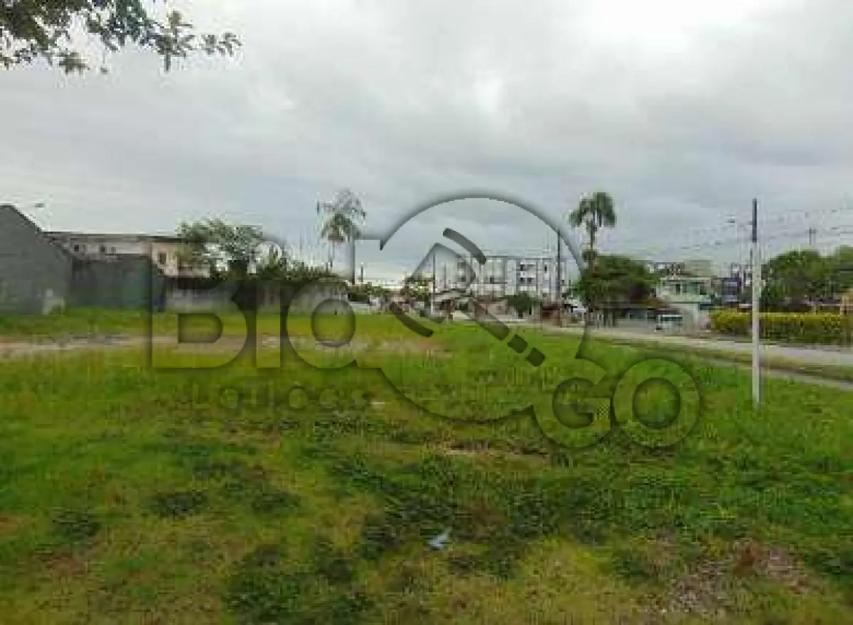 LOTE 002 - Imóvel situado na Rua Juliano Moreira, S/N - Bairro Boa Vista, Joinville /SC - Terreno com área de 400,00m², sem benfeitorias.