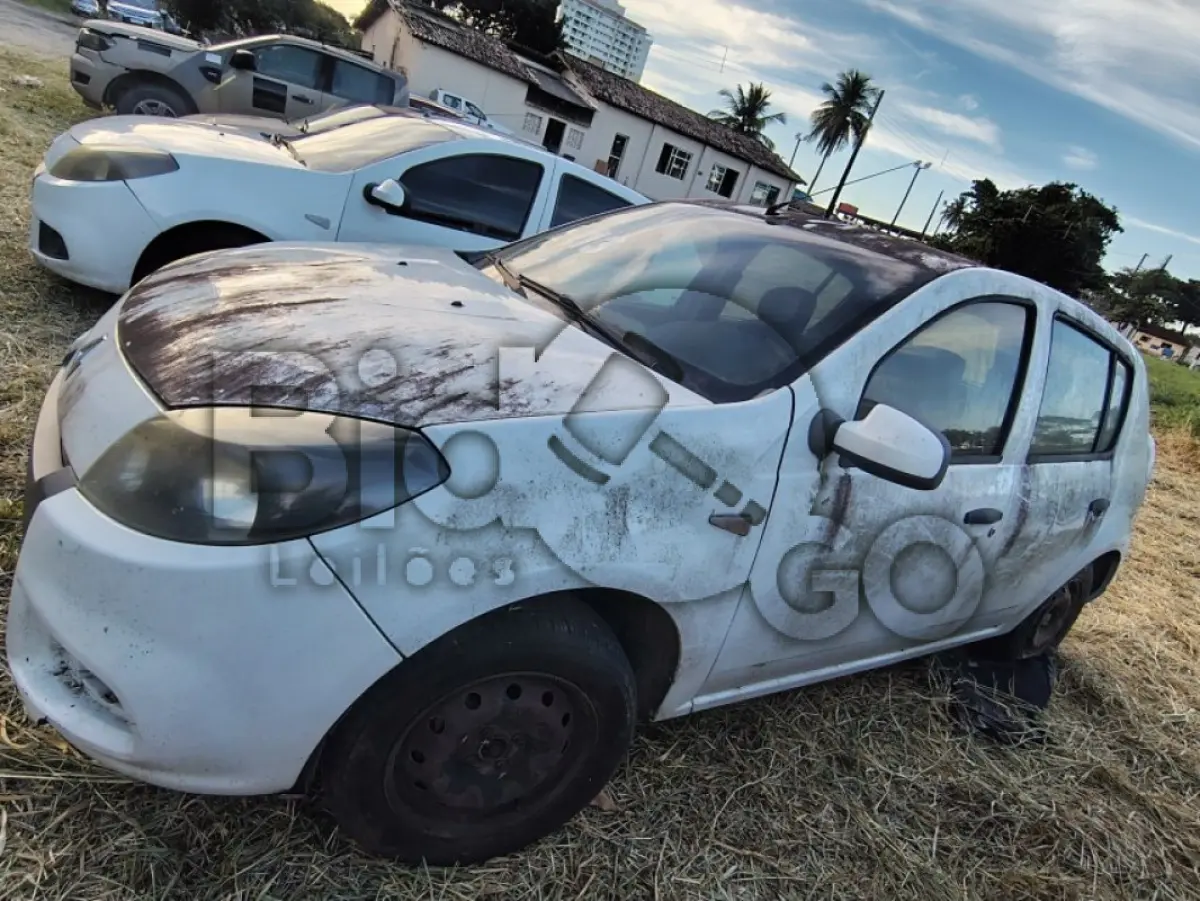 LOTE 013 - RENAULT/SANDERO EXP 16HP (MOTOR INCOMPLETO), FAB/MOD: 2014/2014