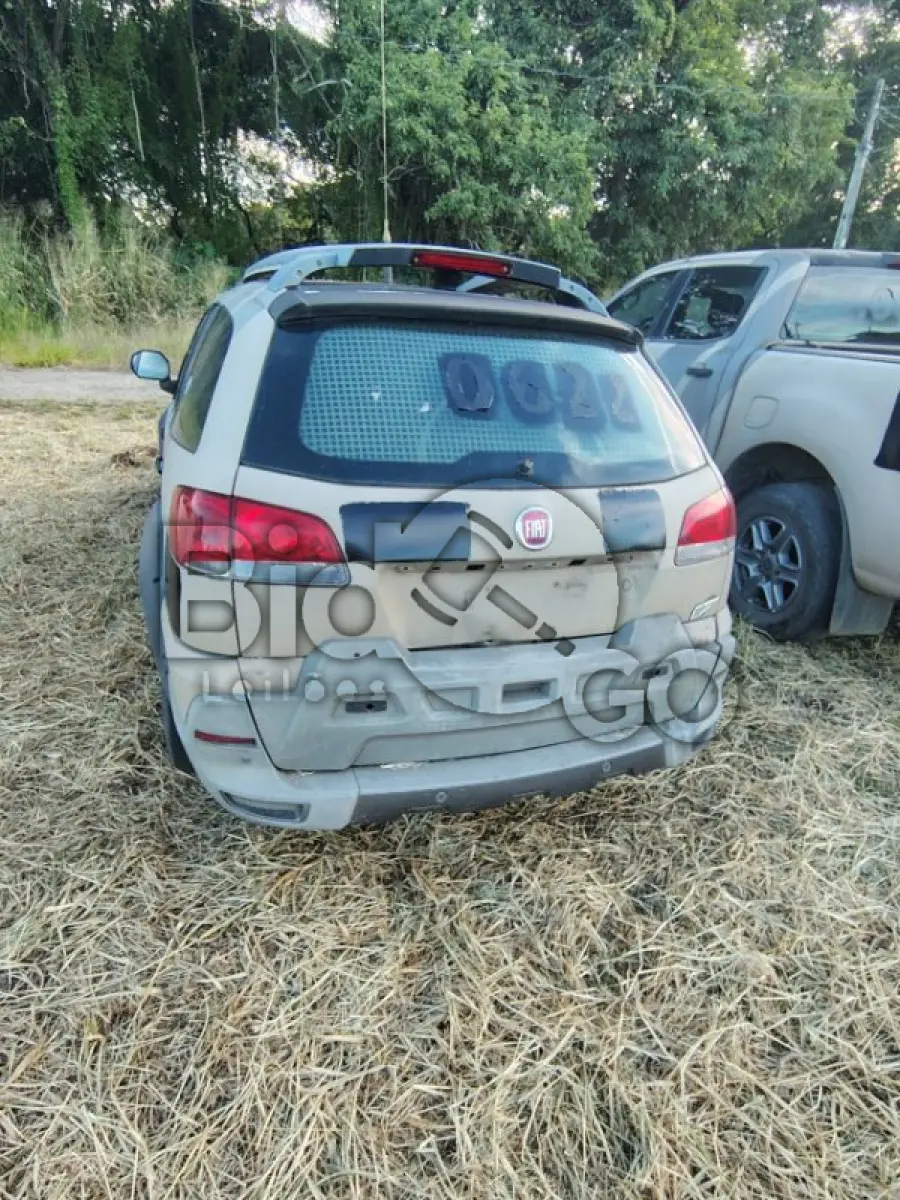 LOTE 011 - FIAT/WEEKEND ADVENTURE (MOTOR INCOMPLETO), FAB/MOD: 2017/2018