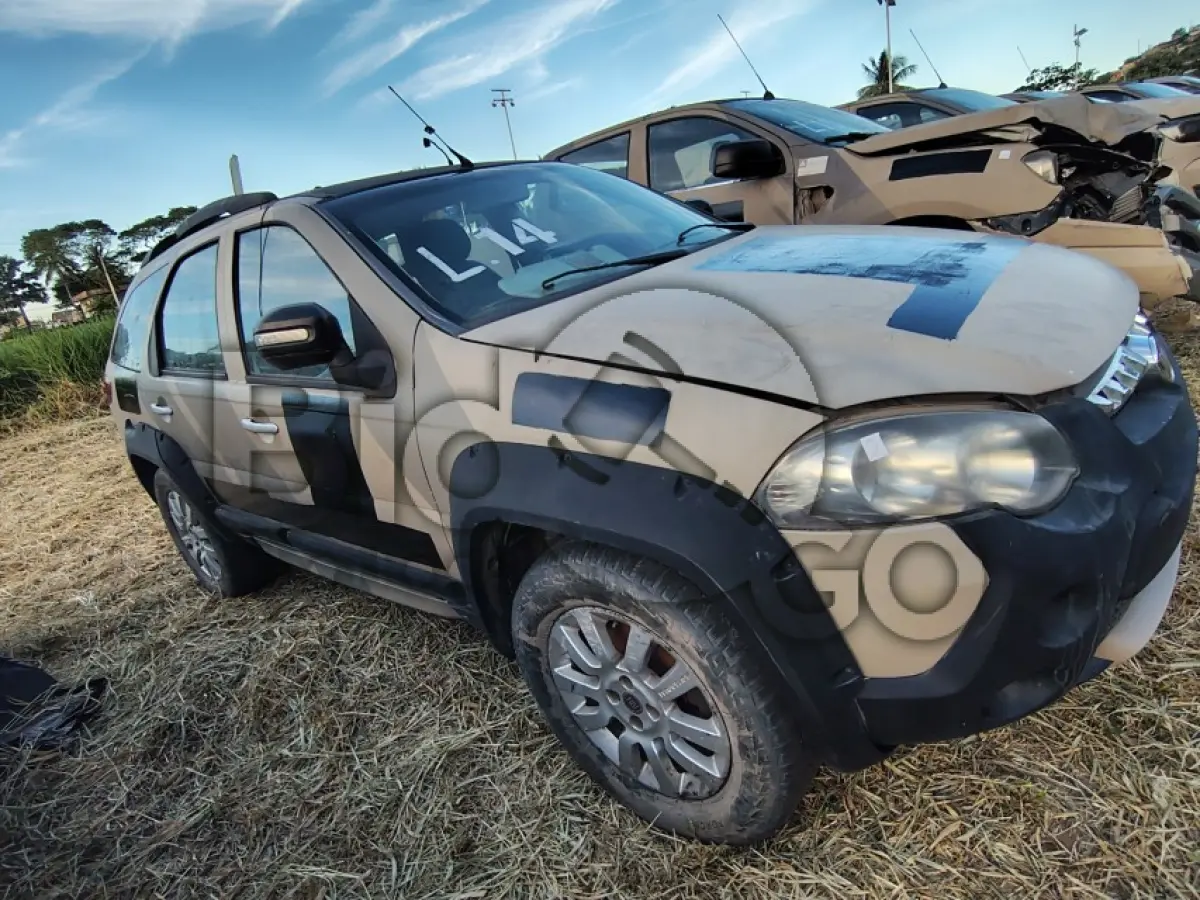 LOTE 014 - FIAT/WEEKEND ADVENTURE (MOTOR INCOMPLETO), FAB/MOD: 2016/2016