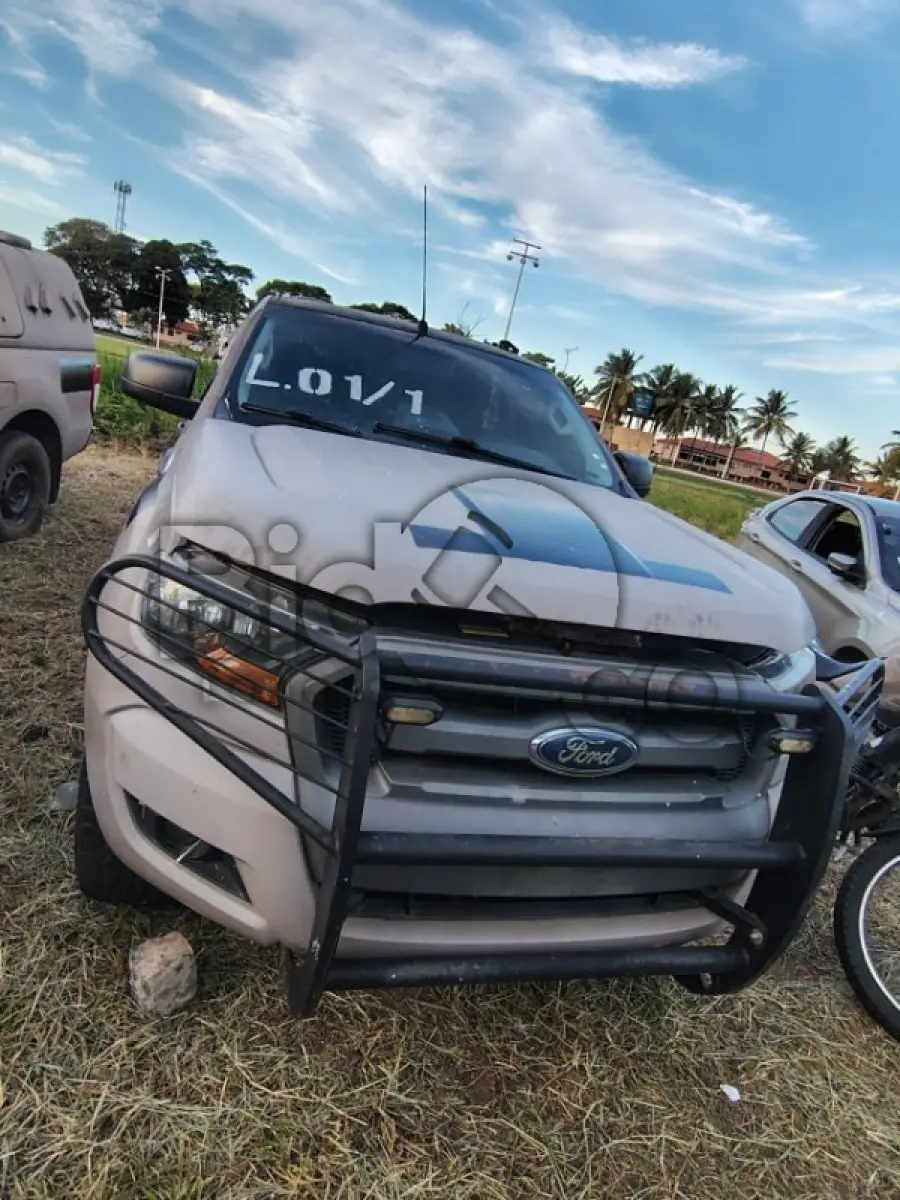 LOTE 001 - SUCATA AUTOMOTIVA