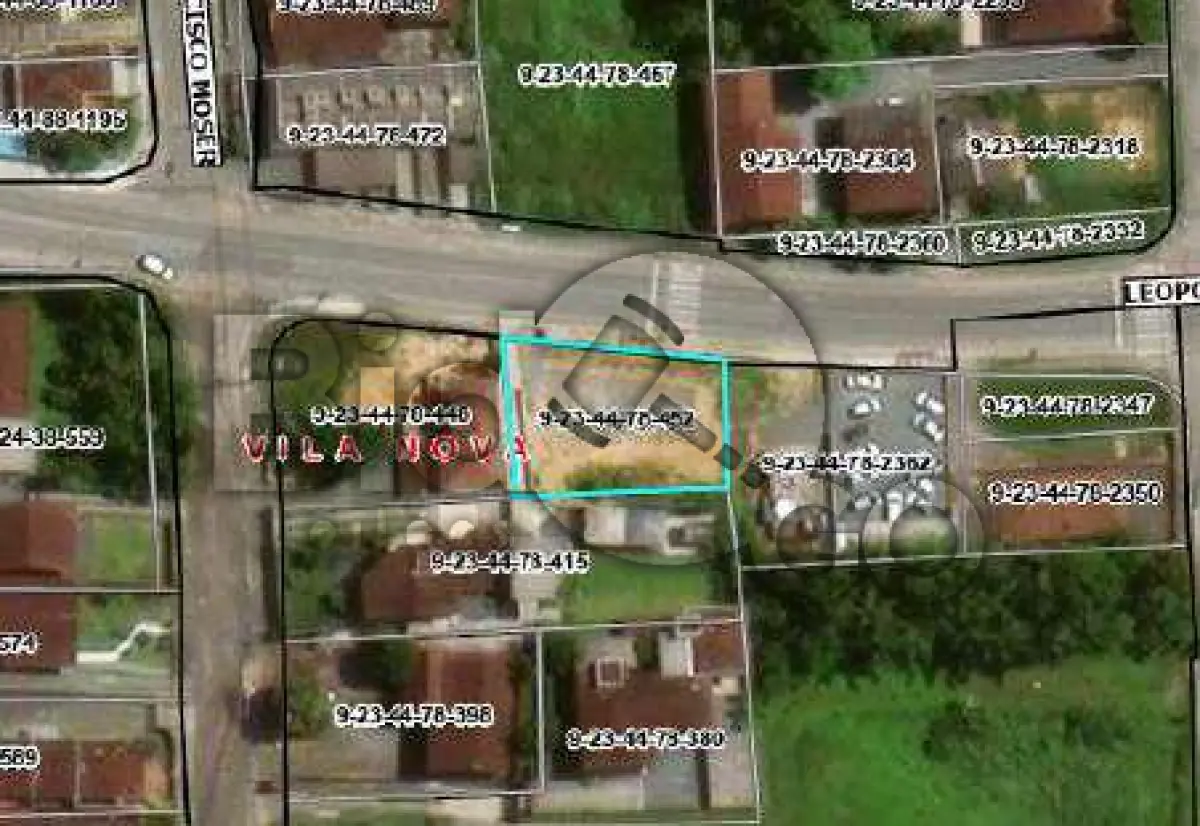LOTE 009 - Imóvel situado na Rua Leopoldo Beninca, S/N - Bairro Vila Nova, Joinville /SC - Terreno com área de 511,12m², sem benfeitorias.