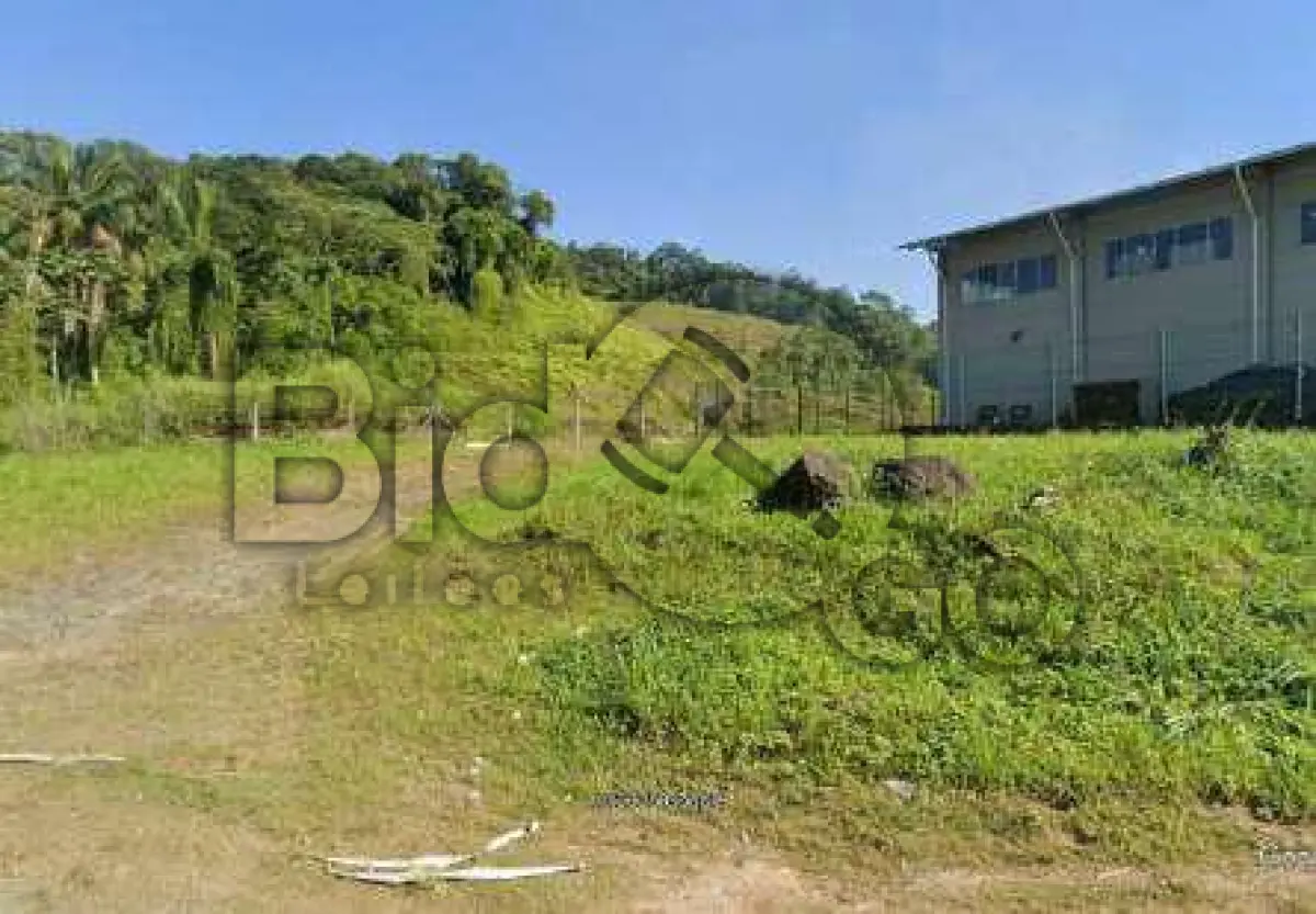 LOTE 011 - Imóvel situado na Rua Tuiuti, S/N - Bairro Zona Industrial Norte, Joinville /SC - Terreno com área de 750,34m², sem benfeitorias.