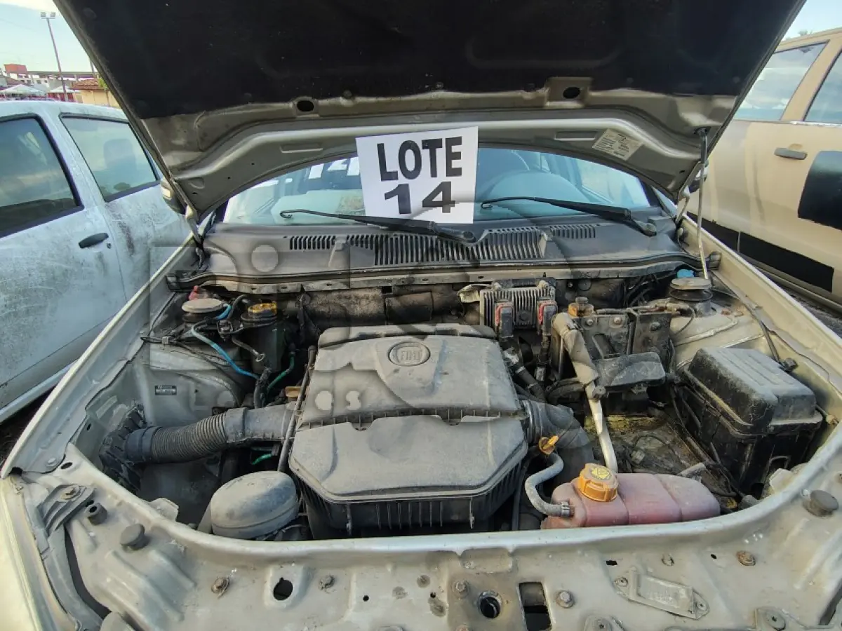 LOTE 014 - FIAT/WEEKEND ADVENTURE (MOTOR INCOMPLETO), FAB/MOD: 2016/2016
