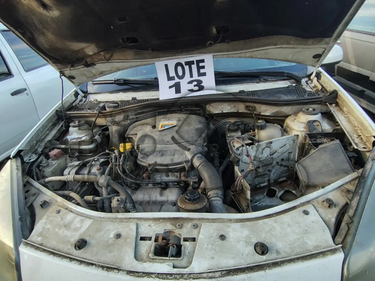 LOTE 013 - RENAULT/SANDERO EXP 16HP (MOTOR INCOMPLETO), FAB/MOD: 2014/2014