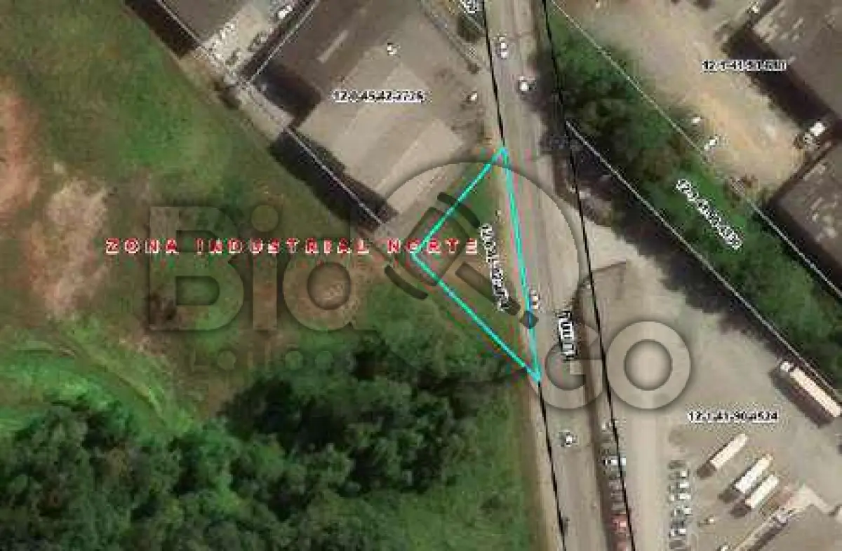 LOTE 011 - Imóvel situado na Rua Tuiuti, S/N - Bairro Zona Industrial Norte, Joinville /SC - Terreno com área de 750,34m², sem benfeitorias.
