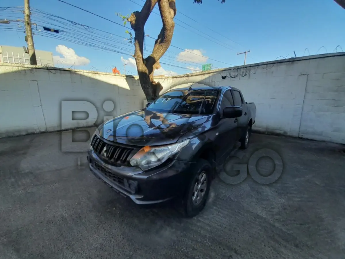 LOTE 017 - MMC/L200 TRITON SPT GLX (MOTOR INCOMPLETO), FAB/MOD: 2018/2019
