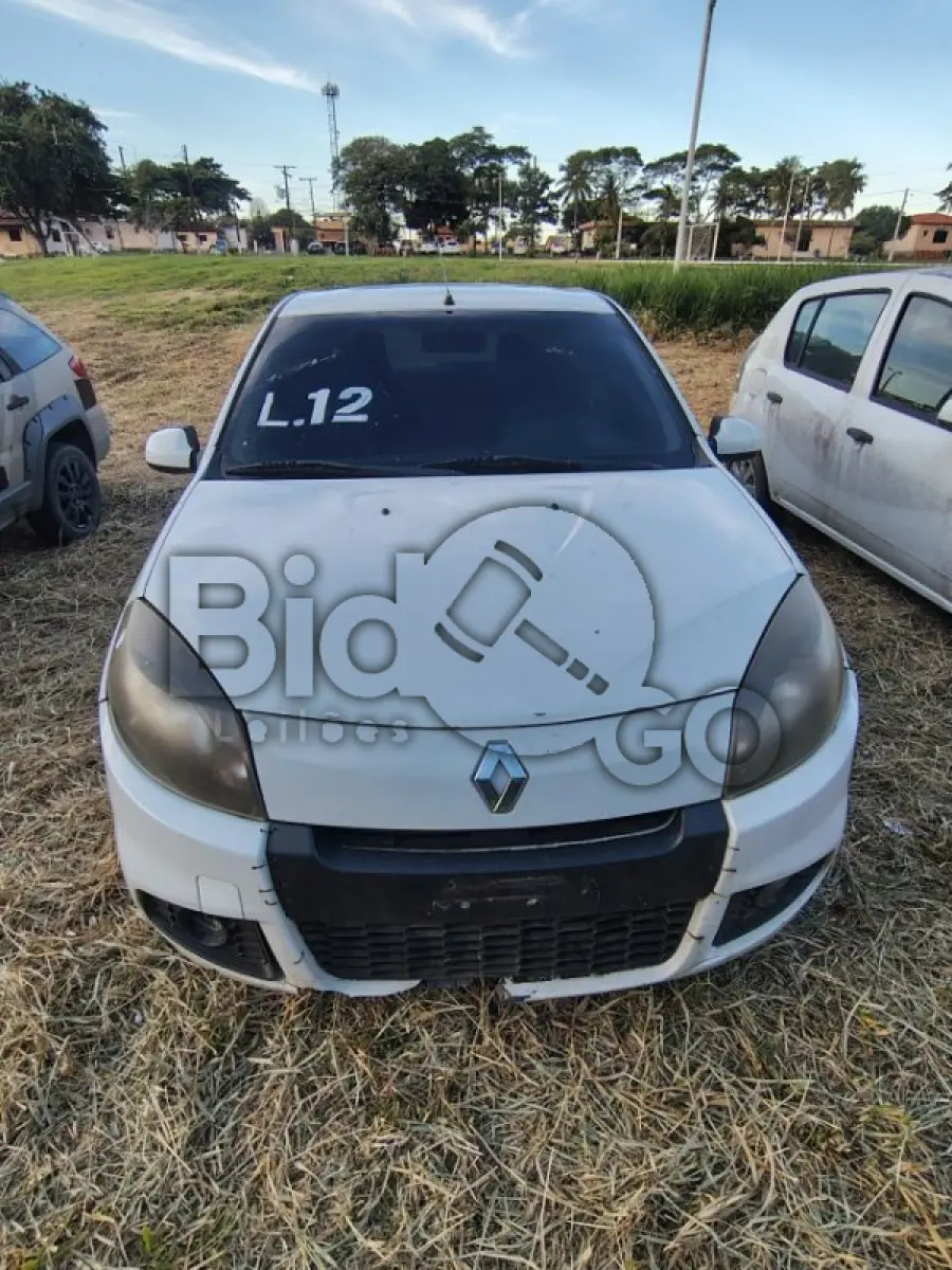 LOTE 012 - RENAULT/SANDERO EXP 16HP (MOTOR INCOMPLETO), FAB/MOD: 2014/2014