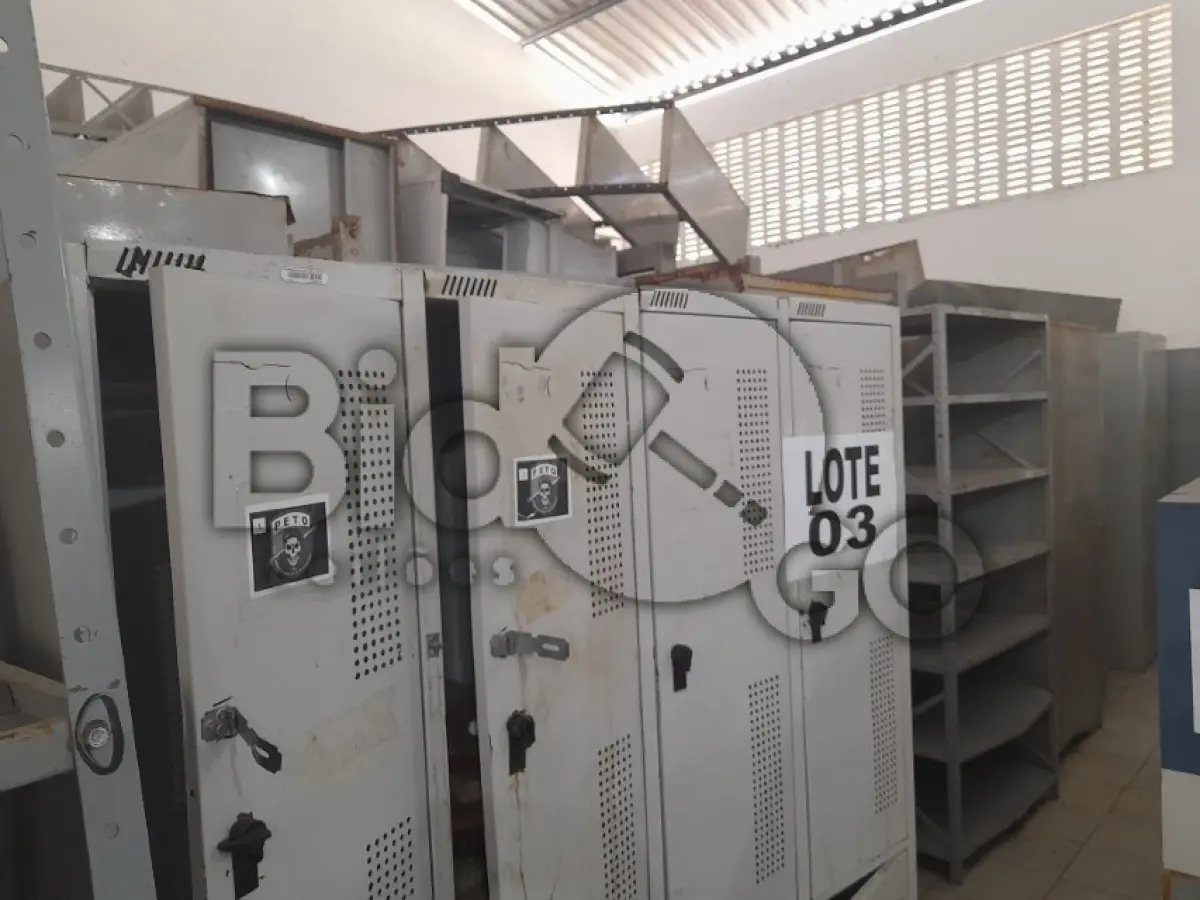 LOTE 003 - DIVERSOS BENS MÓVEIS