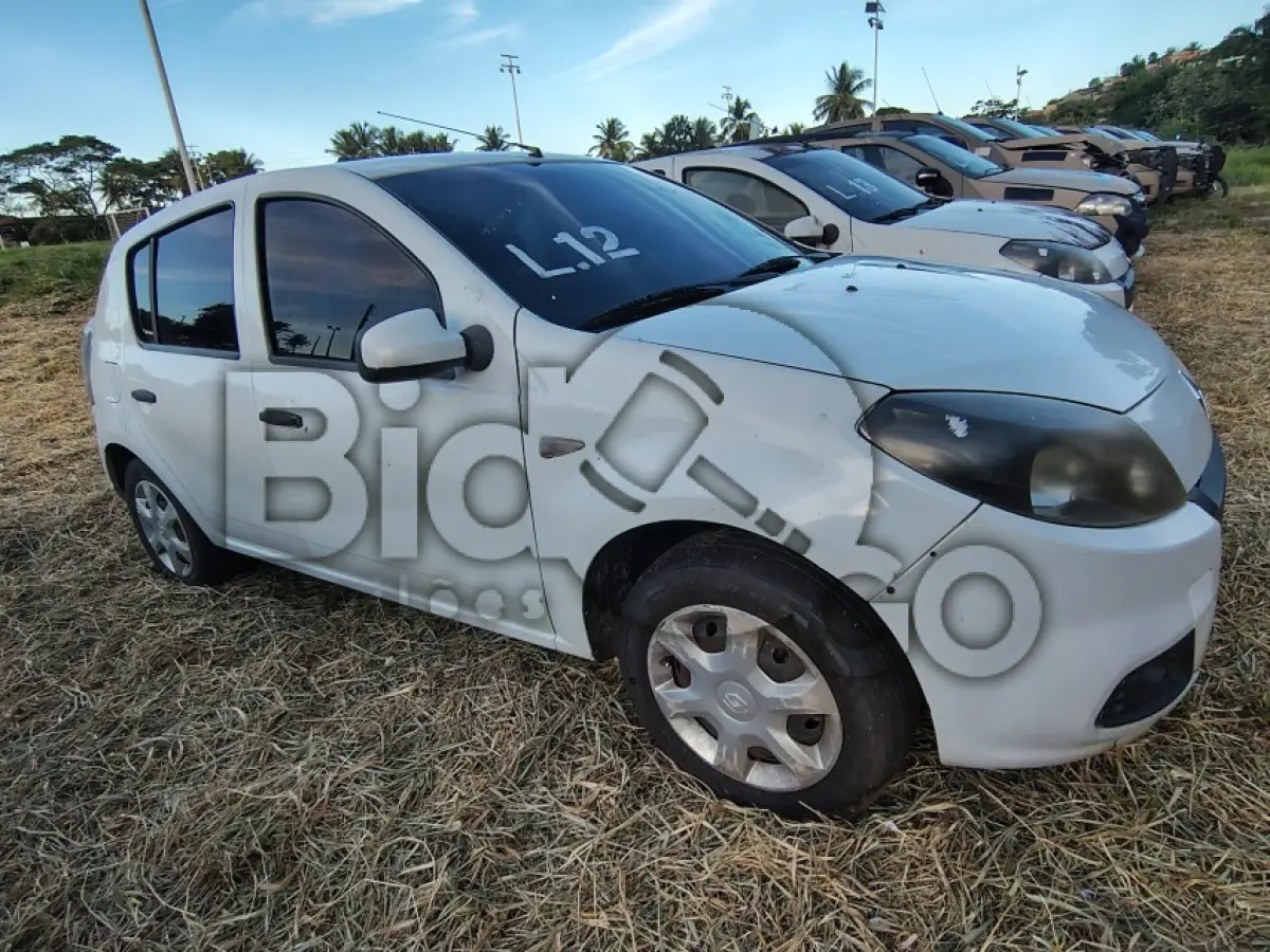 LOTE 012 - RENAULT/SANDERO EXP 16HP (MOTOR INCOMPLETO), FAB/MOD: 2014/2014