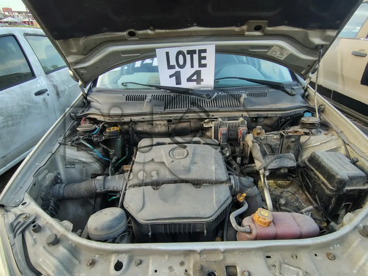 LOTE 014 - FIAT/WEEKEND ADVENTURE (MOTOR INCOMPLETO), FAB/MOD: 2016/2016