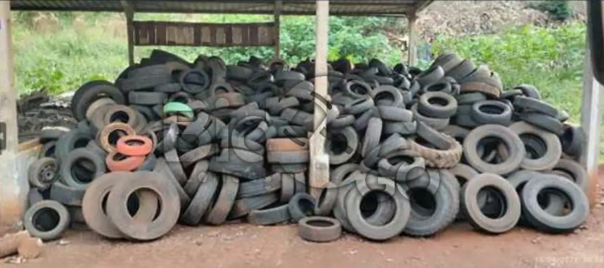 LOTE 001 - PNEUS VARIADOS EM TORNO DE 1500 UNIDADES