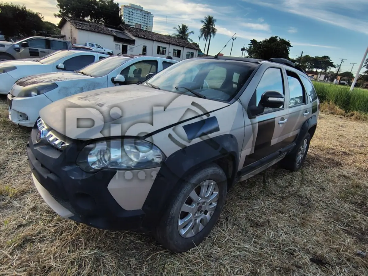 LOTE 014 - FIAT/WEEKEND ADVENTURE (MOTOR INCOMPLETO), FAB/MOD: 2016/2016