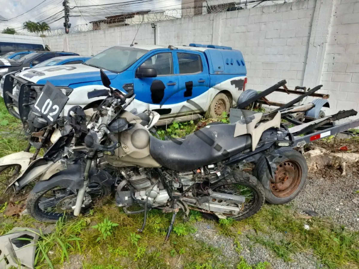 LOTE 002 - SUCATA AUTOMOTIVA