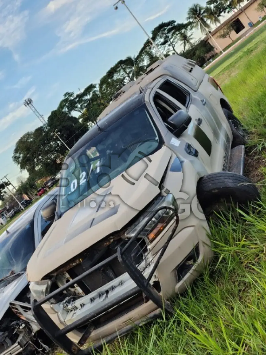 LOTE 002 - SUCATA AUTOMOTIVA