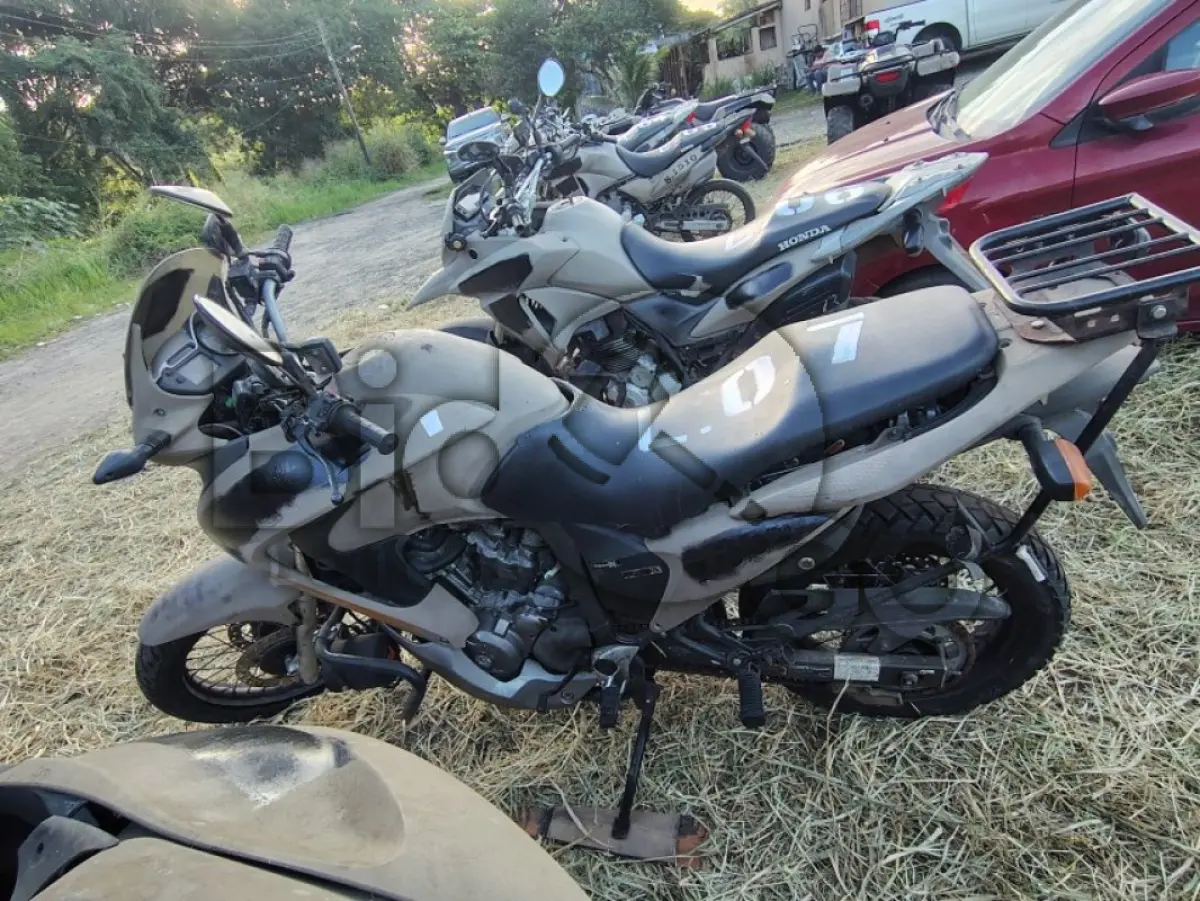 LOTE 007 - HONDA/XL 700V TRANSALP (MOTOR INCOMPLETO), FAB/MOD: 2012/2013