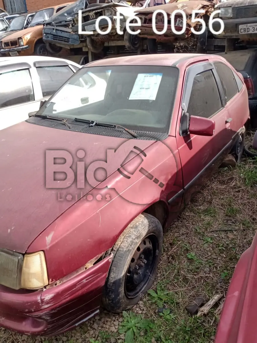 LOTE 056 - SUCATAS AUTOMOTIVAS