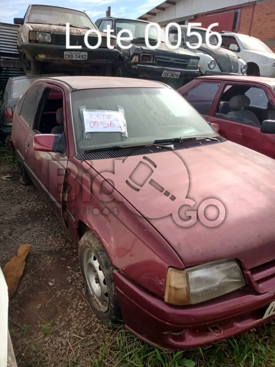 LOTE 056 - SUCATAS AUTOMOTIVAS