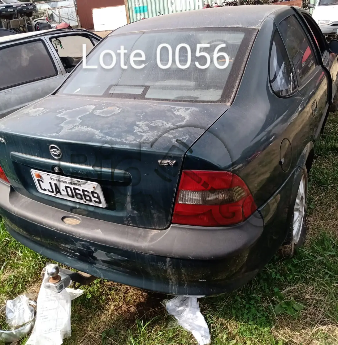 LOTE 056 - SUCATAS AUTOMOTIVAS