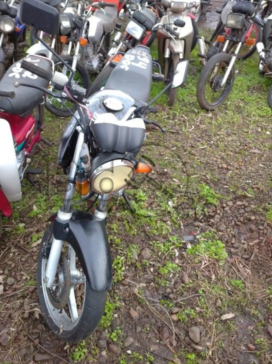 LOTE 094 - HONDA/CBX 250 TWISTER