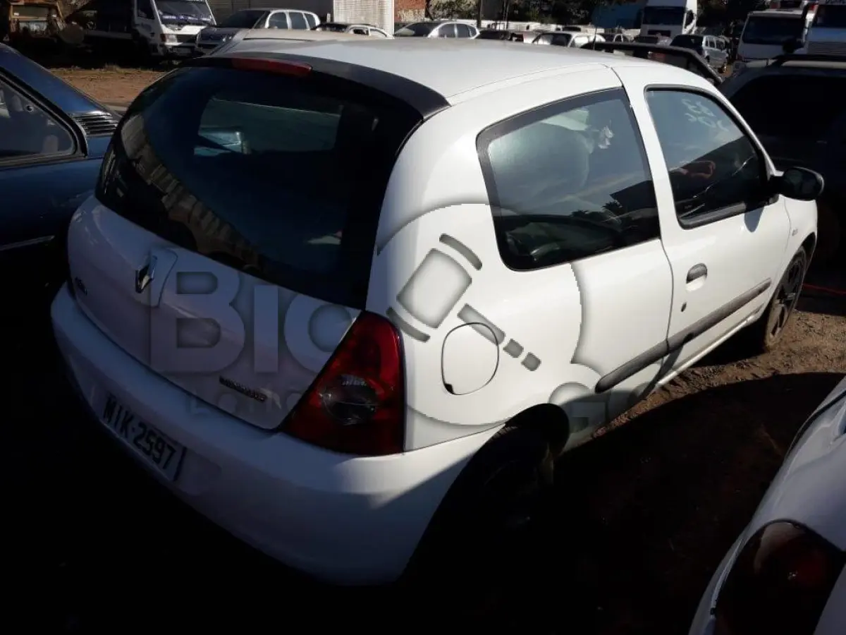 LOTE 183 - I/RENAULT CLIO CAM 10H3P