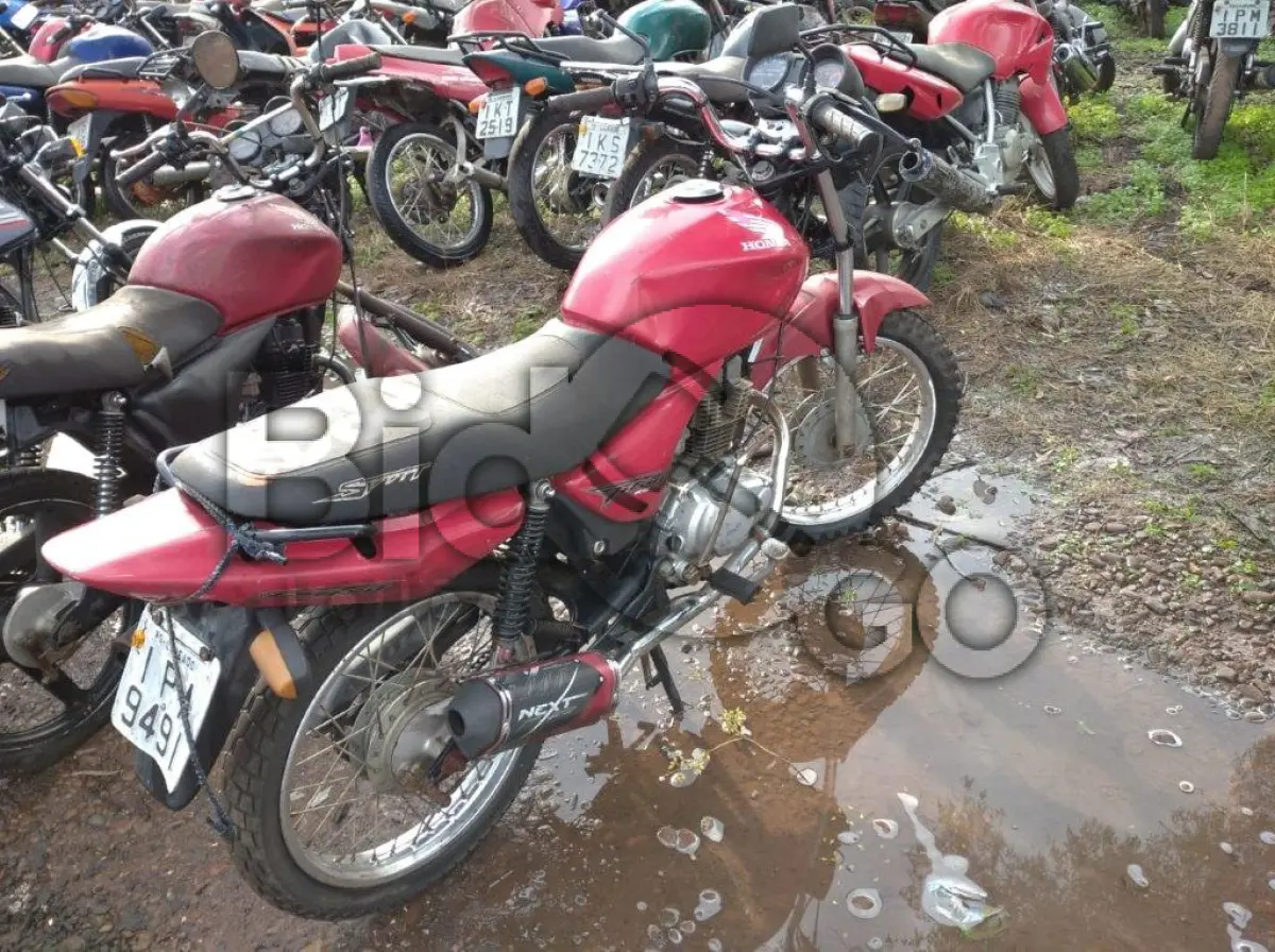 LOTE 104 - HONDA/CG 150 TITAN KS