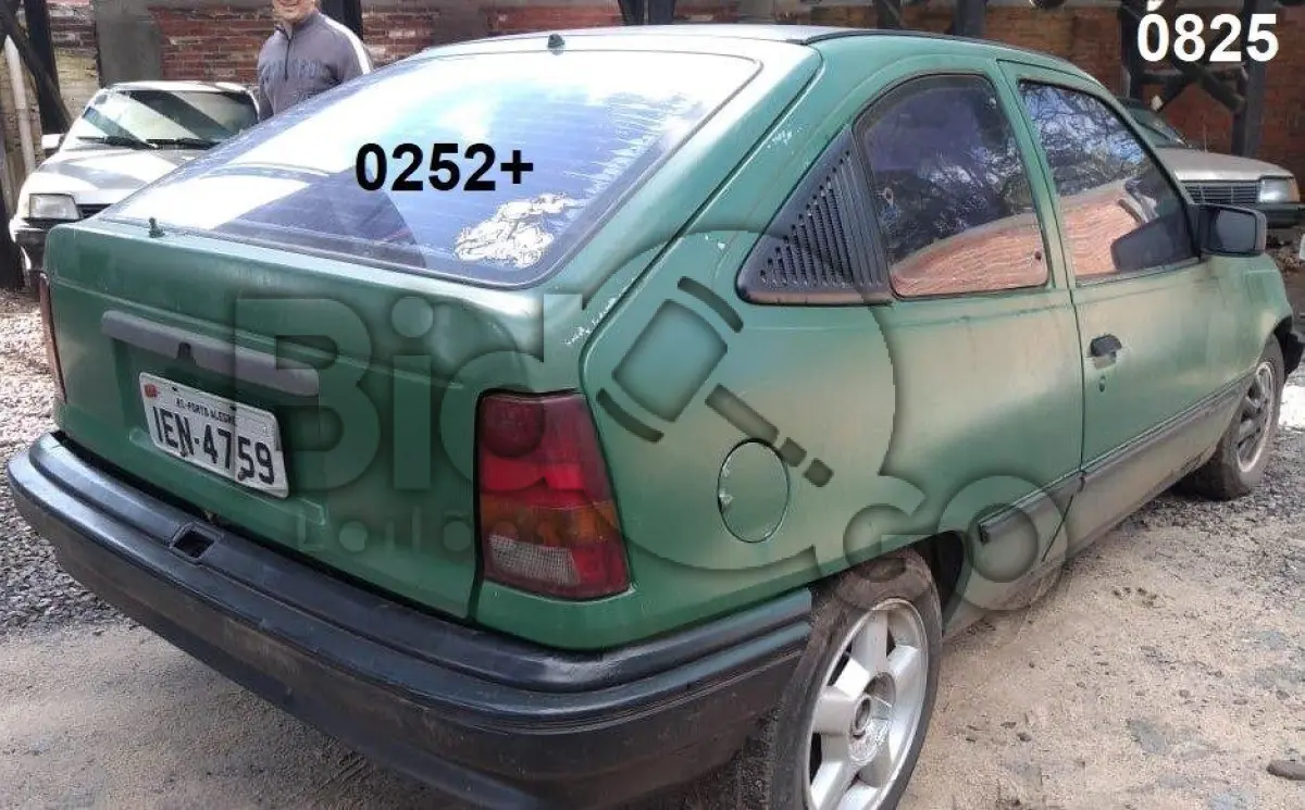 LOTE 252 - SUCATAS AUTOMOTIVAS