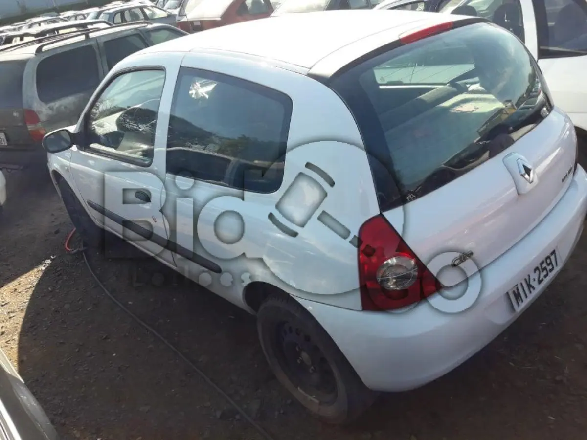 LOTE 183 - I/RENAULT CLIO CAM 10H3P