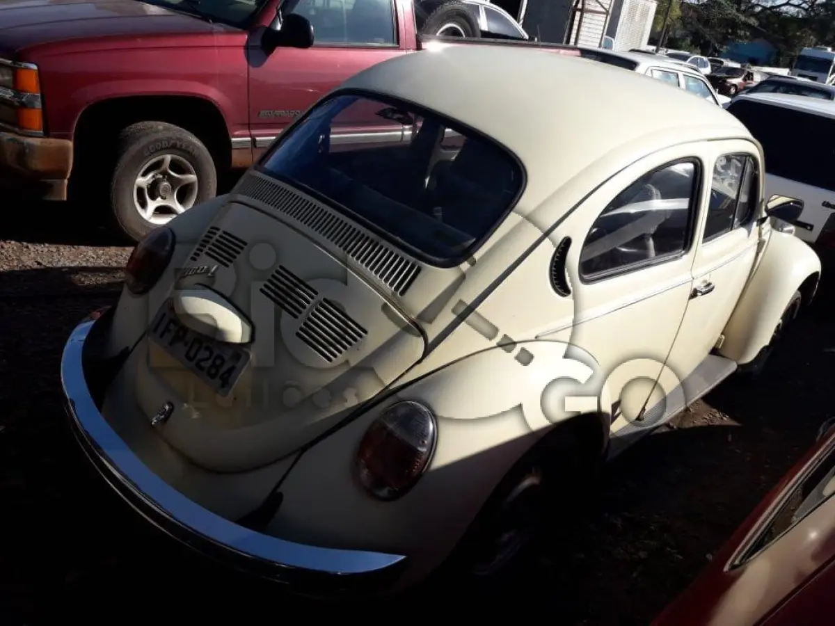 LOTE 196 - VW/FUSCA 1300 L