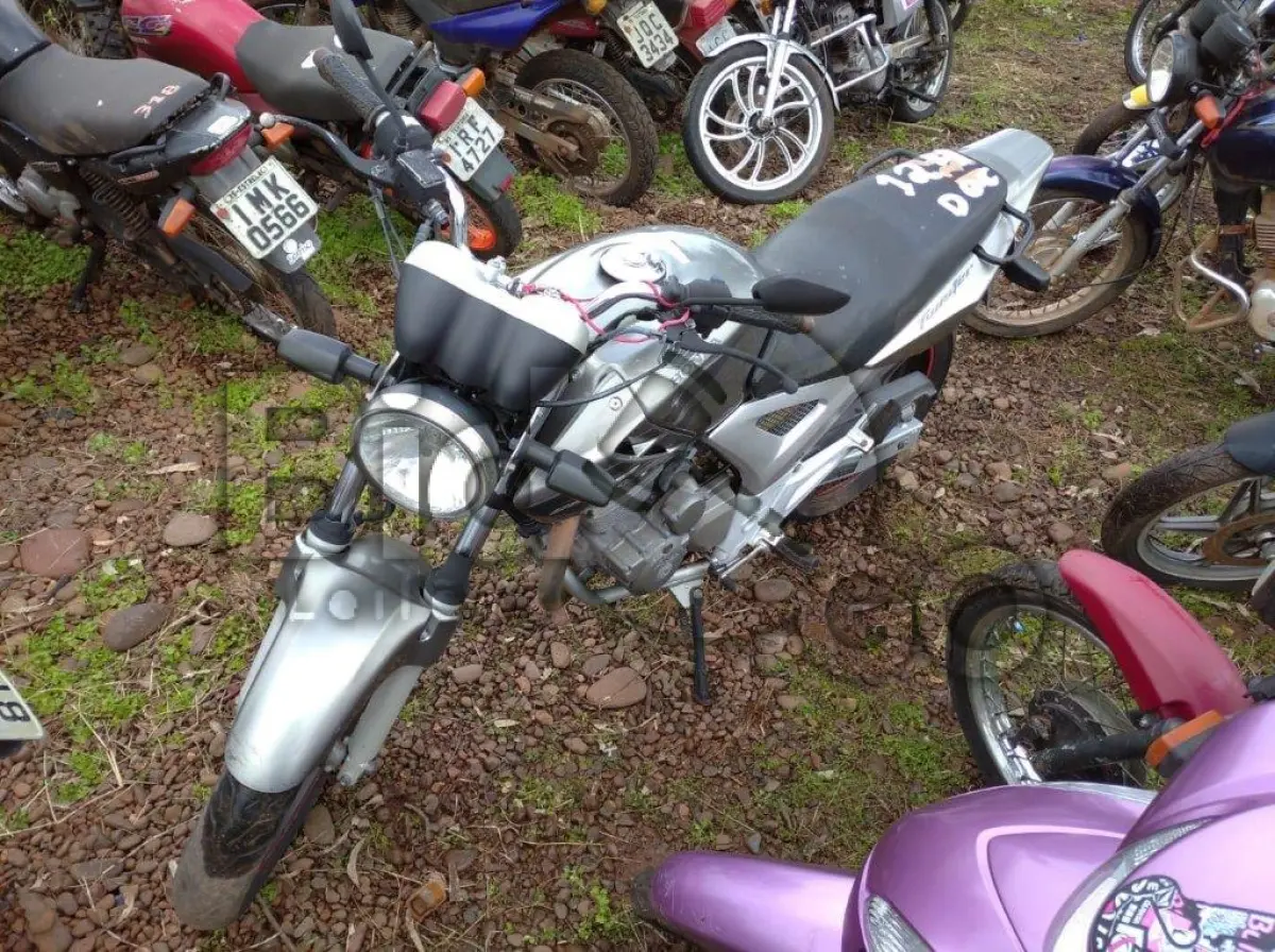 LOTE 124 - HONDA/CBX 250 TWISTER