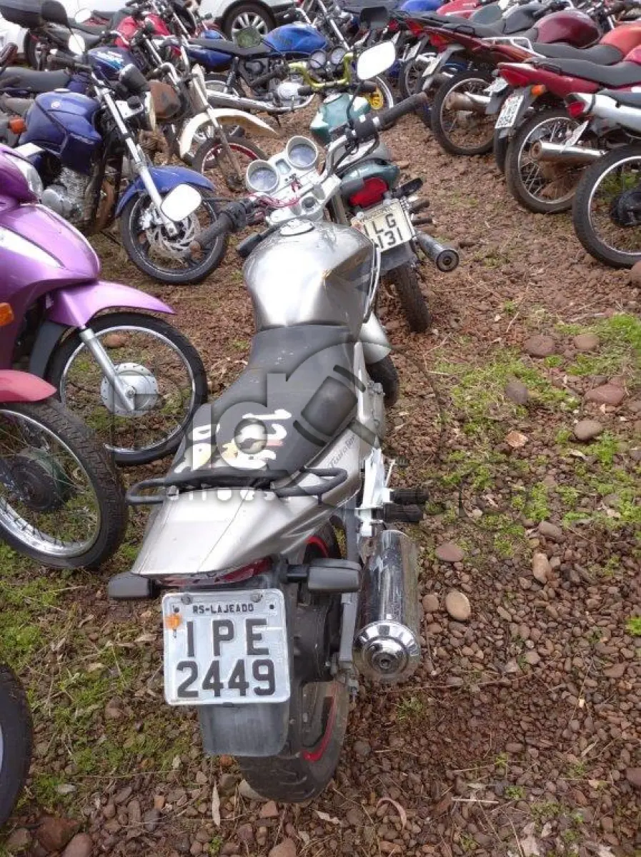 LOTE 124 - HONDA/CBX 250 TWISTER