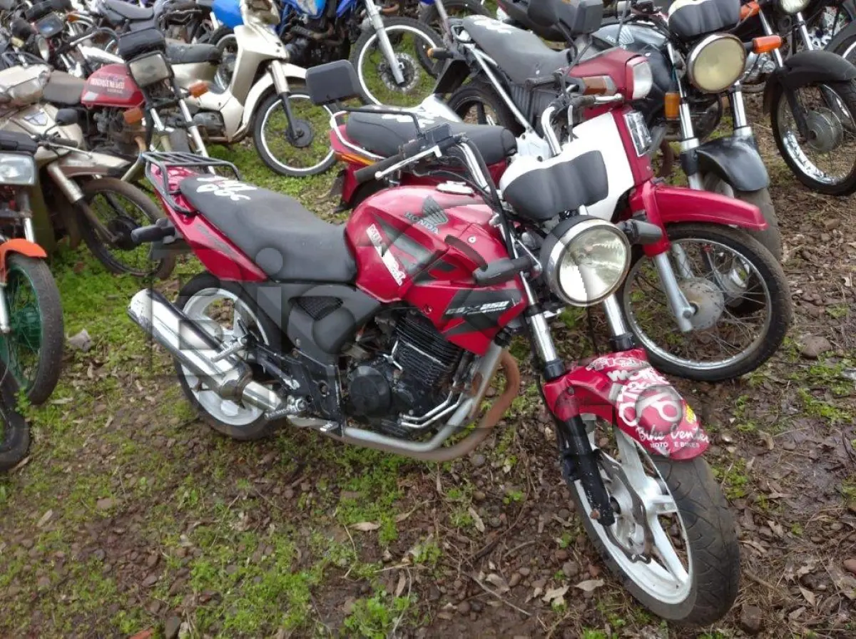 LOTE 141 - HONDA/CBX 250 TWISTER